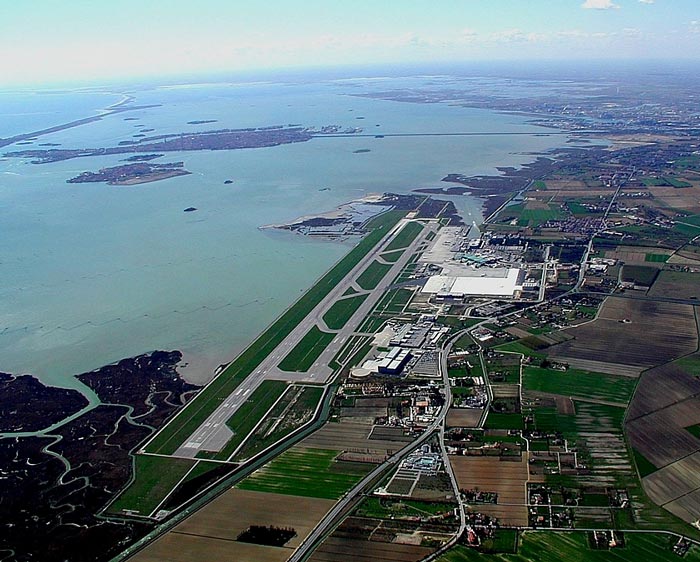Parcheggio aeroporto Venezia